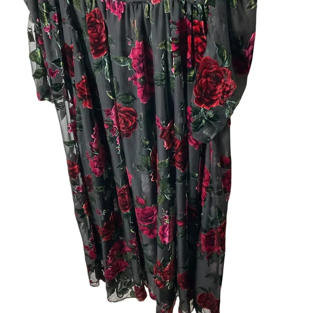 Rachel Parcell Burnout Velvet Maxi Dress V-Neck Gown Black Red Size 8 *READ FLAW - Picture 4 of 10